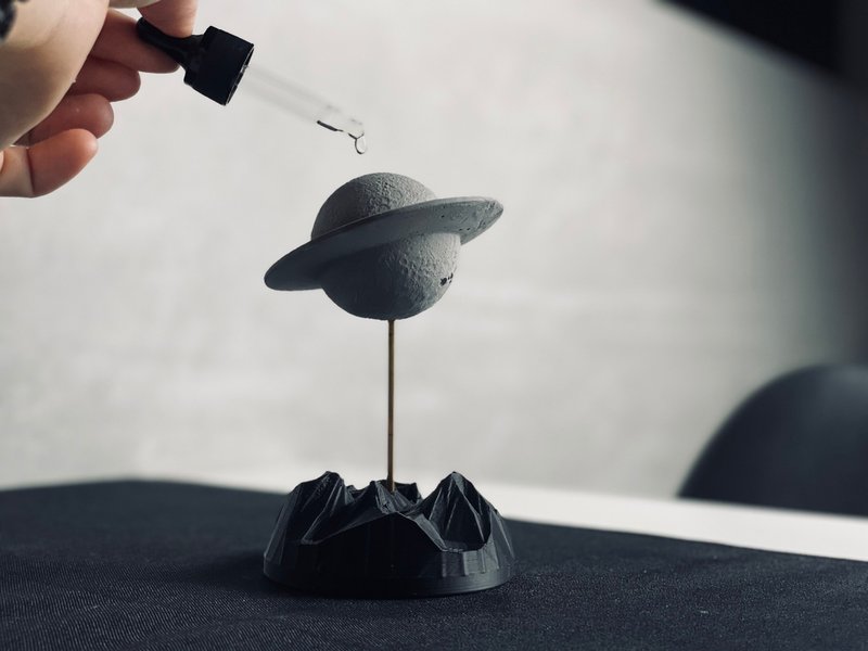 元宇宙Universe / 極黑星球 擴香石 香氛 送禮 聖誕節 聖誕禮盒 - 香氛/精油/擴香 - 水泥 