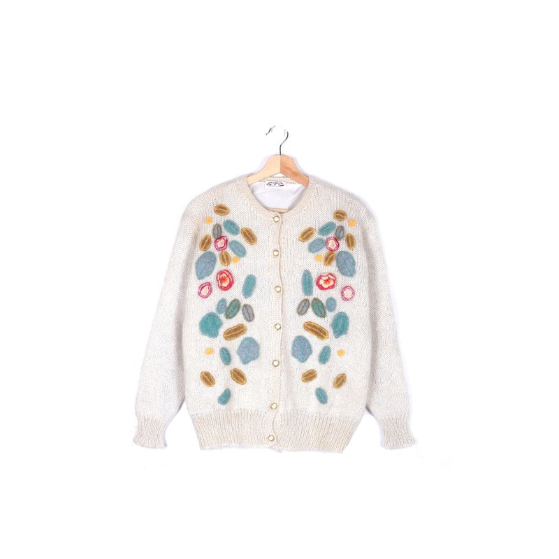 [Vintage] egg plant winter memories of three-dimensional woven flowers vintage cardigan sweater - Women's Sweaters - Wool White