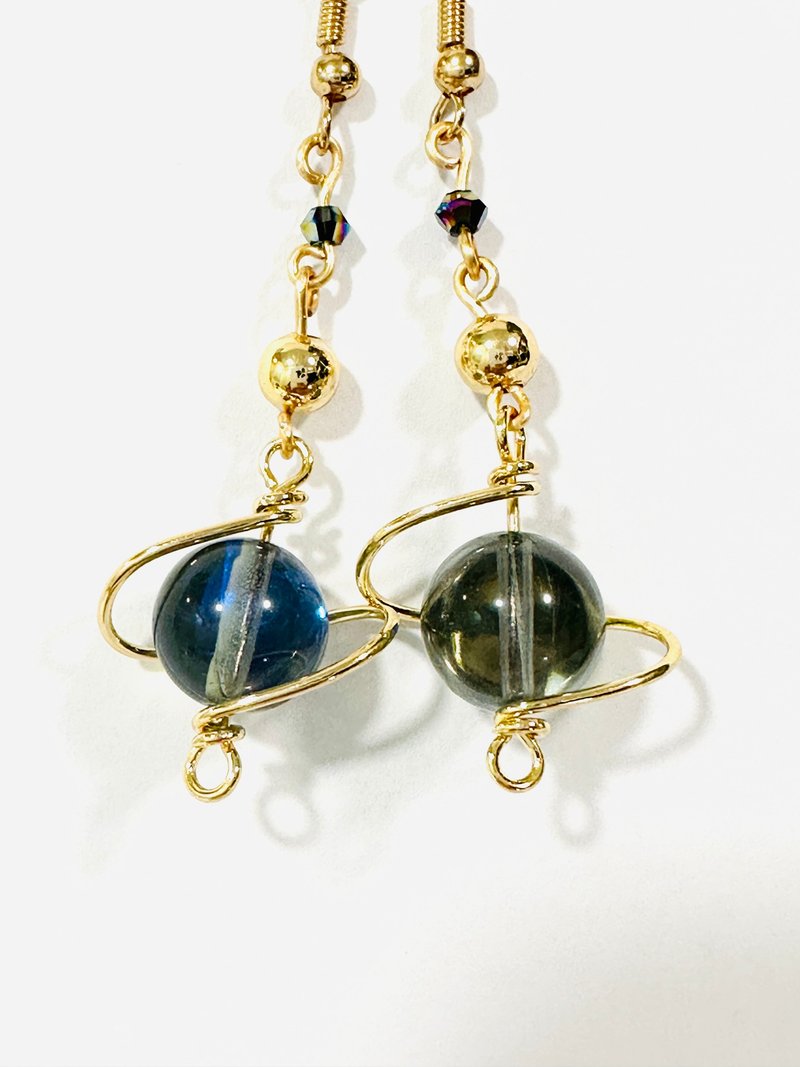 樹脂行星耳環 - 耳環/耳夾/耳骨夾 - 樹脂 灰色