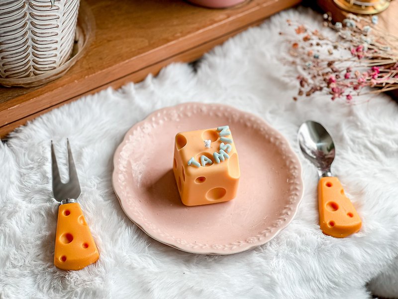 [Square Cheese] Dessert Candle Valentine's Day Gift Customized Gift Birthday Cake Scented Candle - Candles & Candle Holders - Wax Orange