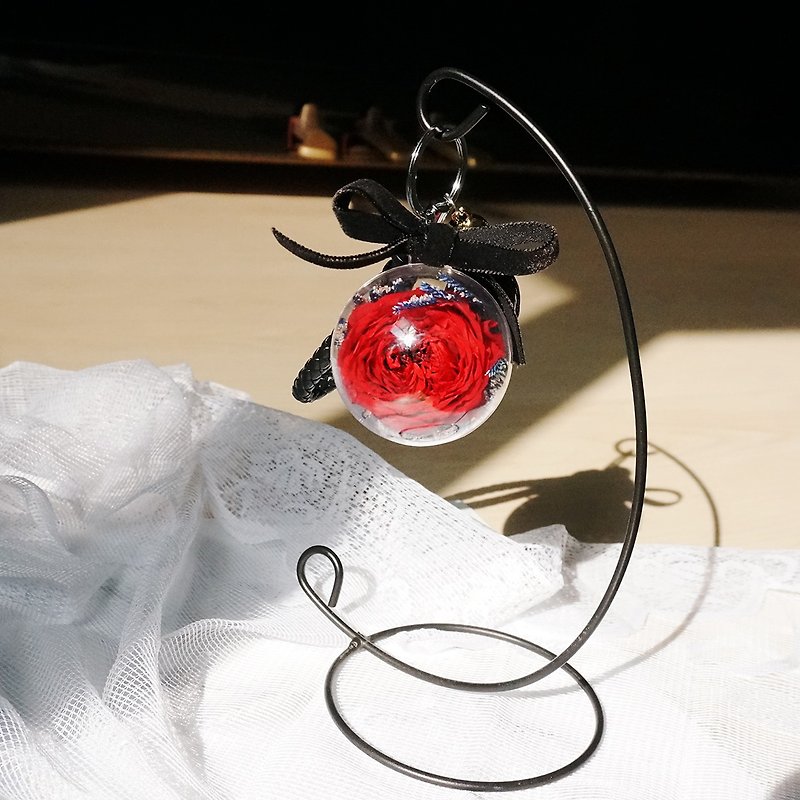 Preserved Flower Transparent Ball Key Ring (Large)-Red Classic Rose - ที่ห้อยกุญแจ - พืช/ดอกไม้ 