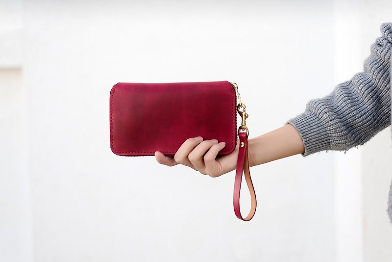 [Cutting line] large-capacity leather handmade retro zipper wallet lady long clip clutch - กระเป๋าคลัทช์ - หนังแท้ สีแดง