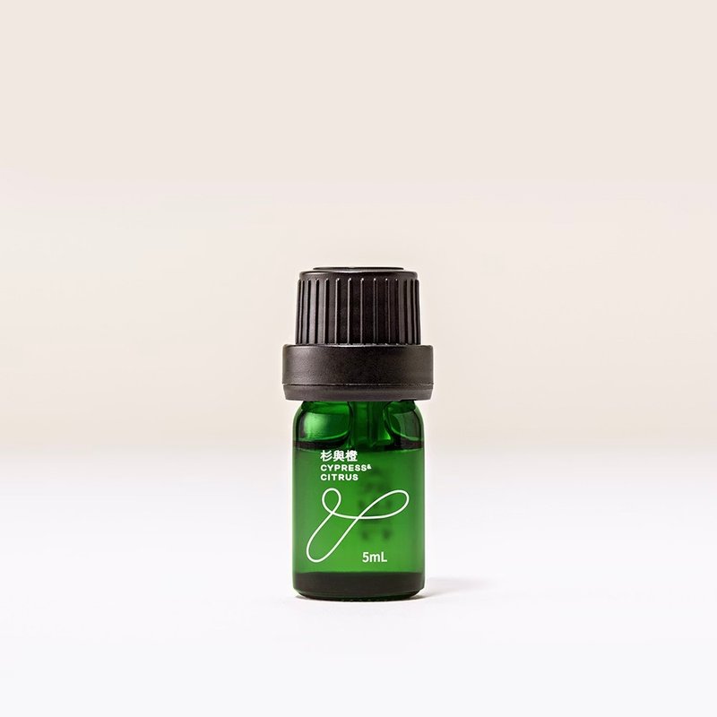 【100%天然植物萃取】大武山漫行精油 5mL | Cycitrus 杉與橙 - 香氛/精油/擴香 - 玻璃 綠色