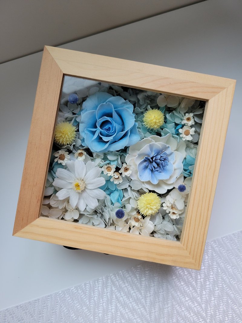Ocean Blue Sky Immortal Flower Wooden Box Flower Gift - จัดดอกไม้/ต้นไม้ - พืช/ดอกไม้ สีน้ำเงิน