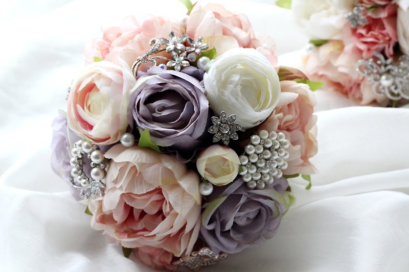 Jewelry Bouquet [Imitation Flower Series] Smokey Pink Peony - Plants - Other Materials Purple