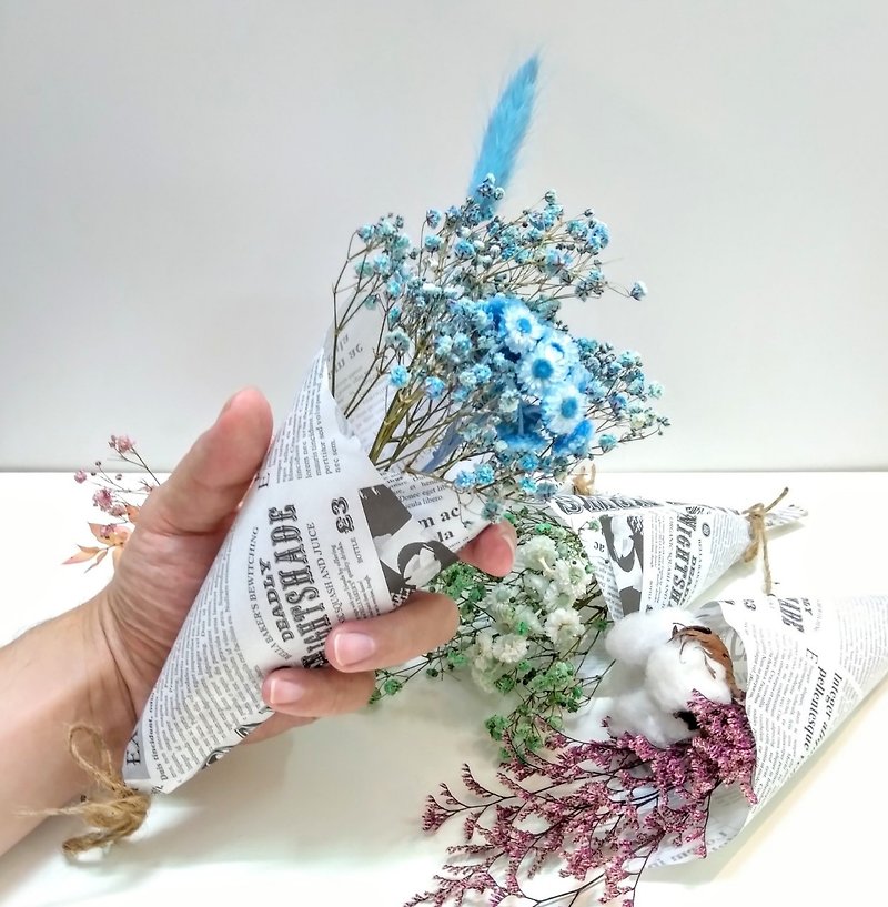 簡約迷你乾燥小花束情人節閨蜜生日紀念告白畢業婚禮小物四色可選 - 乾燥花/永生花 - 植物．花 藍色