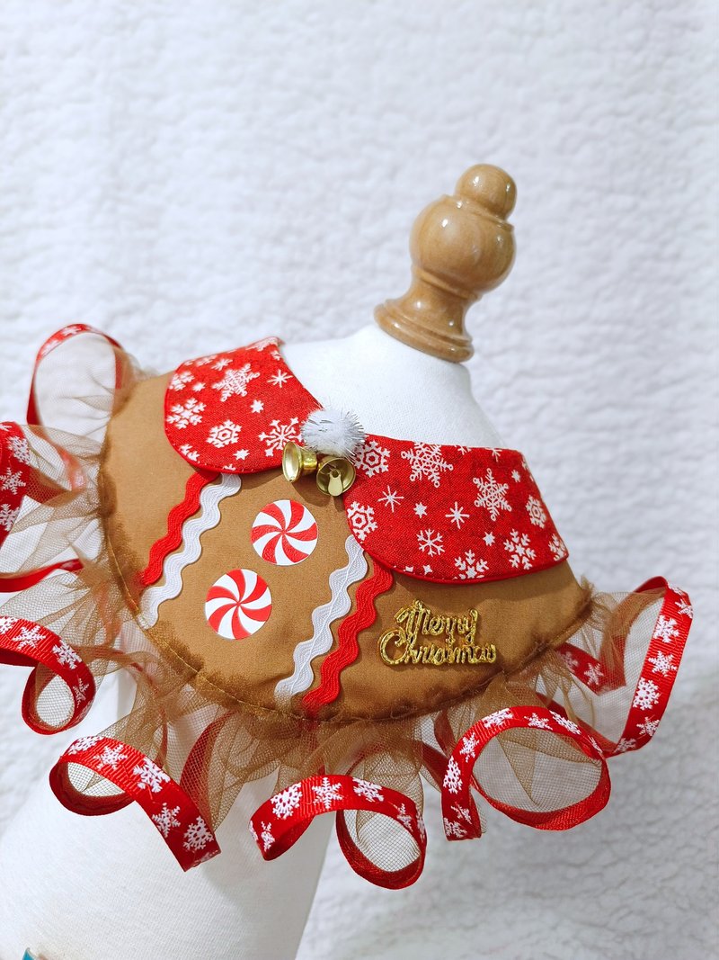 Gingerbread Christmas pet scarf/neckwear Christmas - ปลอกคอ - ผ้าฝ้าย/ผ้าลินิน สีเขียว