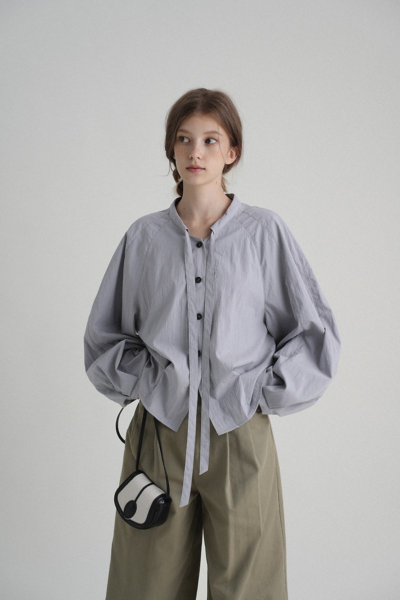 Nordic minimalist retro pleated loose shirt - เสื้อเชิ้ตผู้หญิง - วัสดุอื่นๆ สีม่วง
