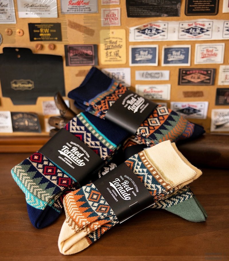 民族風中筒襪 春夏薄款 經典百搭 男女皆可穿 純棉透氣 NINOMA - 襪子 - 棉．麻 多色