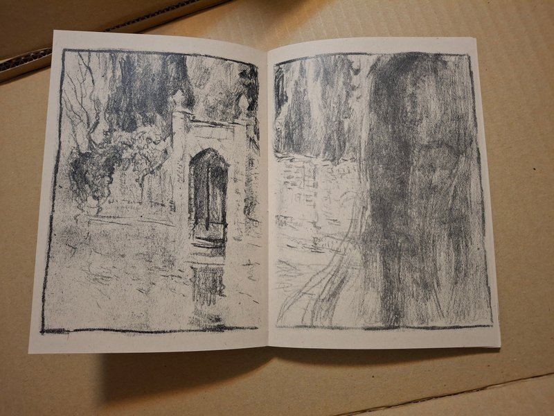 winter 2002 venezia draws experimental comic strips while walking on the road Artist's Book - หนังสือซีน - กระดาษ สีกากี