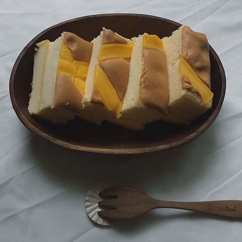 【オールドモーニングケーキ】焼きブリュレケーキ ギフトボックス - ケーキ・デザート - その他の素材 イエロー