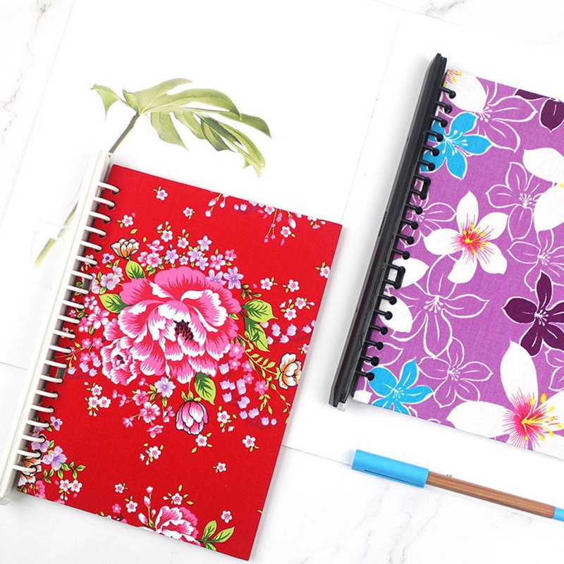 Chuyu A5/25K 18-hole floral cloth cover set/DIY loose-leaf notes/loose-leaf floral cover board - Notebooks & Journals - Cotton & Hemp Multicolor