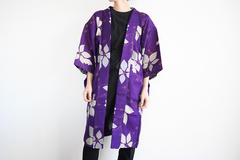 Leaf kimono, silk kimono, vintage kimono, kimono jacket, Japanese kimono - ジャケット - シルク・絹 パープル