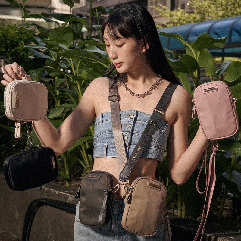 CUBE lightweight nylon double-layer mobile phone bag - light linen/warm sand/light soft pink/dark green/simple black - กระเป๋าแมสเซนเจอร์ - ไนลอน หลากหลายสี