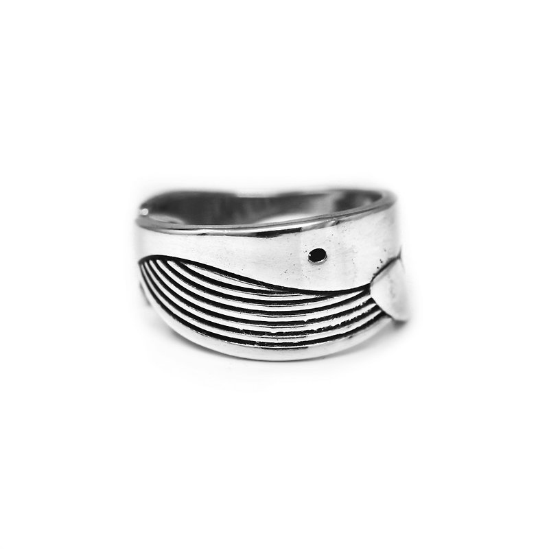 Cape Clasp Sterling Silver Blue Whale Ring - General Rings - Silver Silver