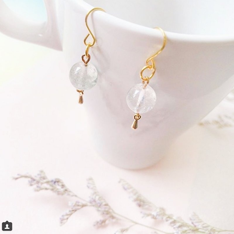 Puputraga Uesugi flower life / 14k gold natural white crystal beads simple earrings - Earrings & Clip-ons - Gemstone White