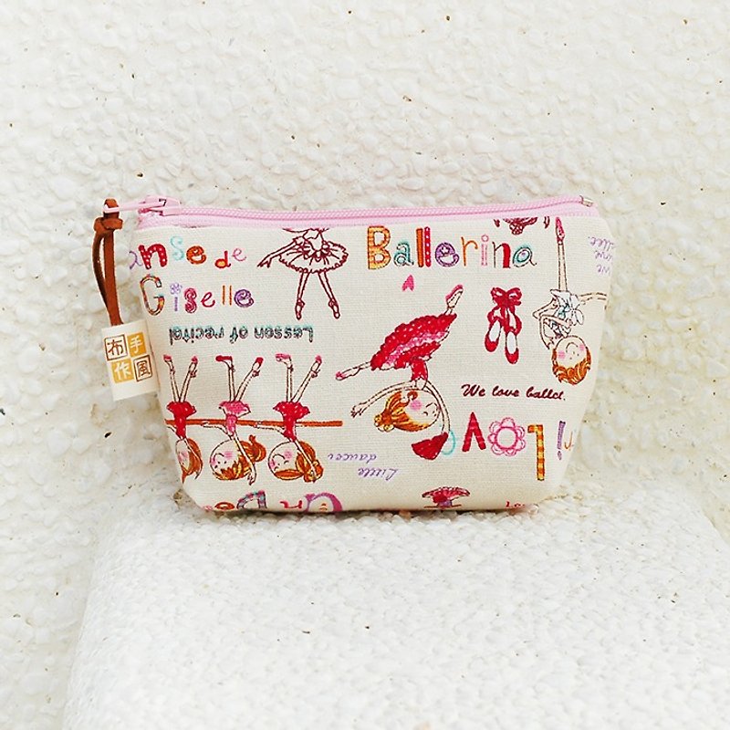 Ballet girl small pouch / left 1 - Coin Purses - Cotton & Hemp Red