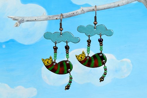 Miska Cat Earrings, Enamel Cat Earrings, Lucky Cat, Fortune Cat Earrings, Cat Jewelry, Cloud Earrings, Cat and Cloud, Cloud Jewelry,