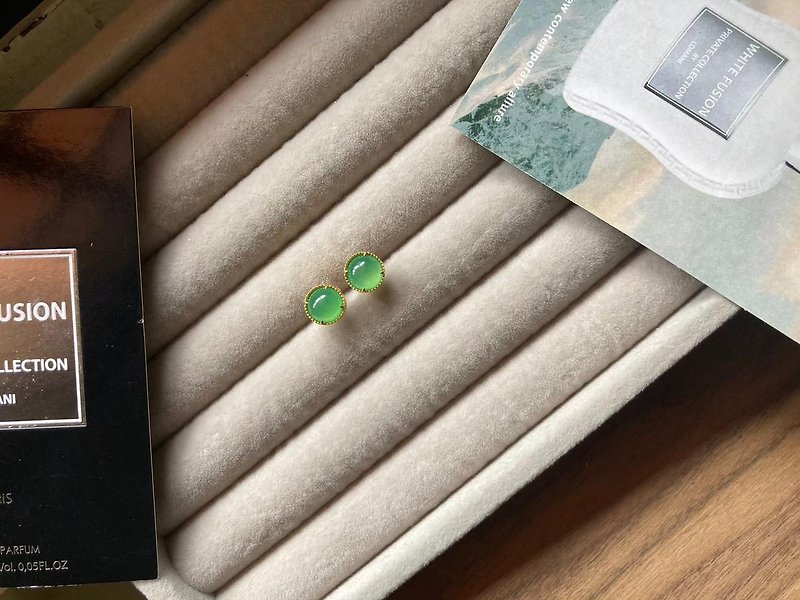 18k金 糖果綠翡翠耳釘 - 耳環/耳夾 - 寶石 綠色
