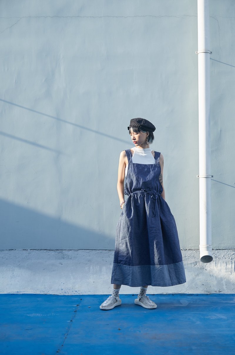 Tencel denim version of Kusto's homemade Japanese stitching denim skirt strap dress dress can be worn on both sides - One Piece Dresses - Other Materials Blue