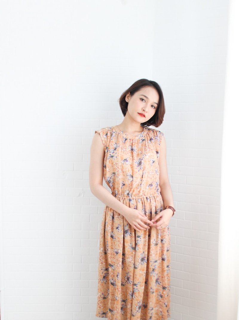 復古日本製典雅大人感浪漫碎花朵裸色無袖寬鬆古著洋裝 - 連身裙 - 聚酯纖維 橘色