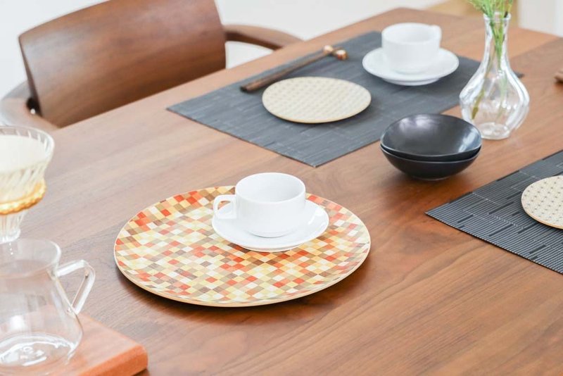 Tsuyuki Woodworks Round Tray - ถาดเสิร์ฟ - ไม้ หลากหลายสี