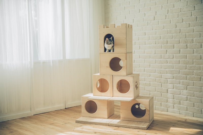 【XL02】MiCHA Dream Studio-Lego Concept Cat Jumping Platform-Dream Castle - Pet Toys - Wood Gold