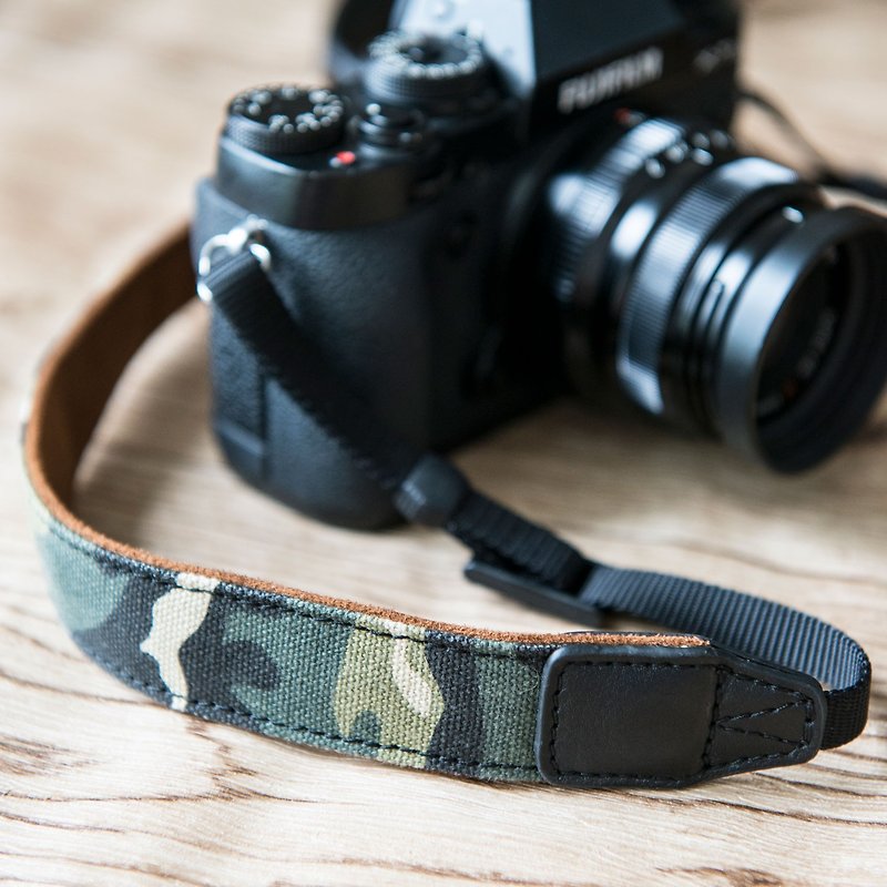 Camouflage leather SLR camera with Camo Camera Strap CS-CAMO - Camera Bags & Camera Cases - Genuine Leather 