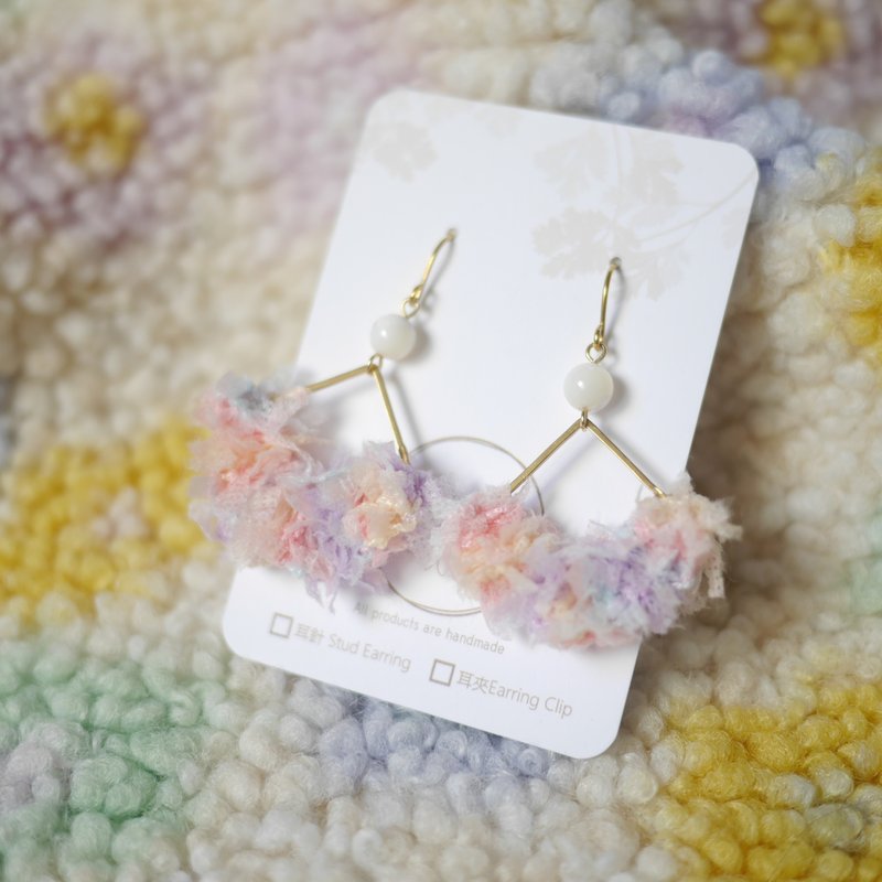 淡花紗線編織耳環 - 耳環/耳夾 - 其他材質 粉紅色