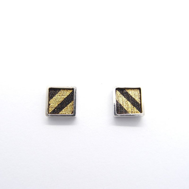 One centimeter square E-925 Silver earrings - ต่างหู - โลหะ 