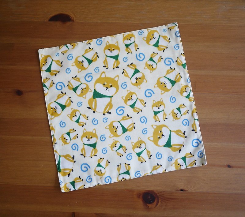 Taiwan double gauze handkerchief = big head firewood = light yellow - ผ้าเช็ดหน้า - ผ้าฝ้าย/ผ้าลินิน สีเหลือง