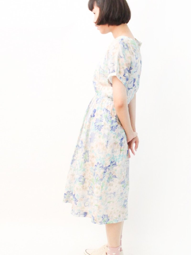 Made in Japan Vintage Elegant Aqua Blue Pink Flowers Cotton Short Sleeve Vintage Dress Vintage Dress - ชุดเดรส - ผ้าฝ้าย/ผ้าลินิน สีน้ำเงิน