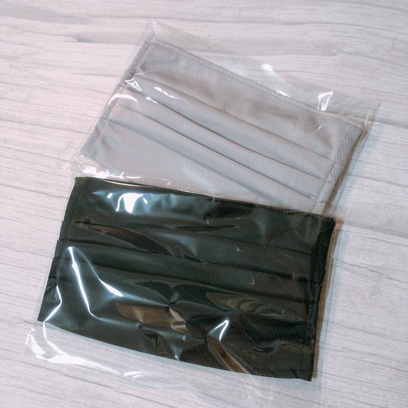 Adult tri-fold mask cover - หน้ากาก - เส้นใยสังเคราะห์ สีดำ