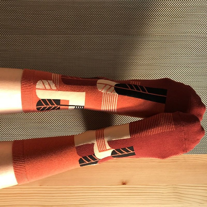 socks_woodcut/ irregular / socks / orange - ถุงเท้า - ผ้าฝ้าย/ผ้าลินิน สีส้ม