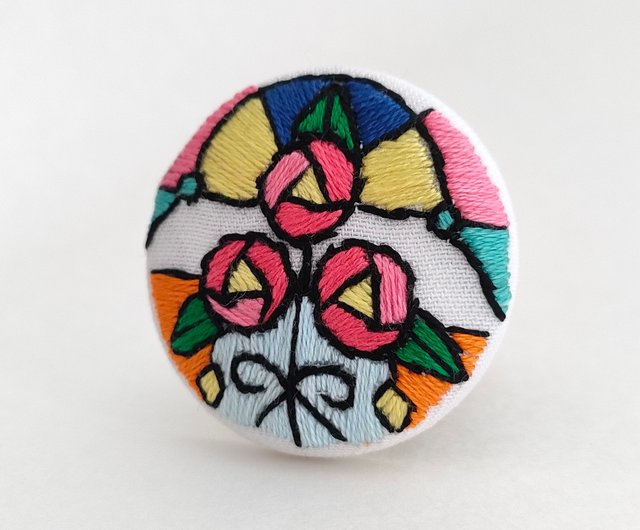 weekends手と花のデザインブローチ 桜ブローチ（The cherry blossoms brooch） | Shota Suzuki