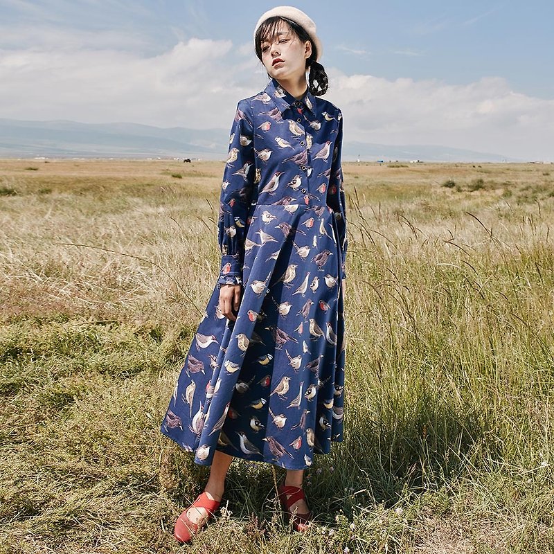 Annie Chan 2017 autumn new lady bird printing long dress dress - ชุดเดรส - ผ้าฝ้าย/ผ้าลินิน สีน้ำเงิน