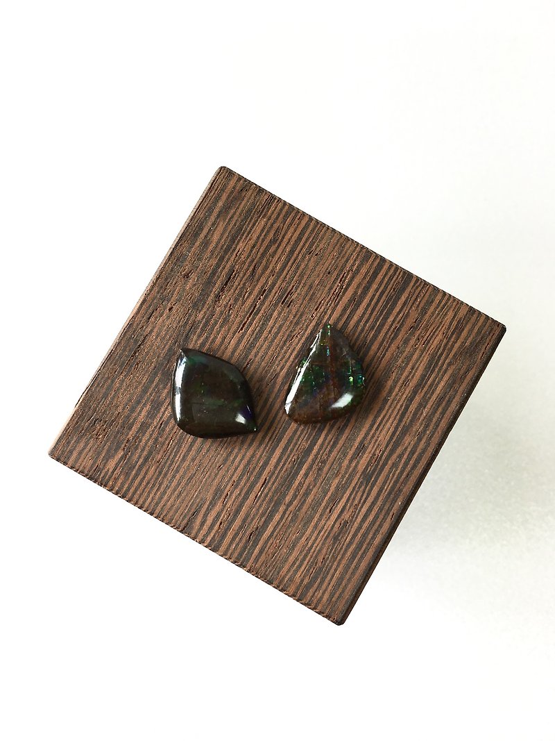 Ammolite stud-earring SV925 / Brass clip-earring - ピアス・イヤリング - 半貴石 ブルー