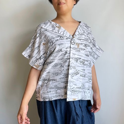 kawamura-sewing 【1点もの】四角布の羽織シャツ -浴衣地 白地に水墨画風景