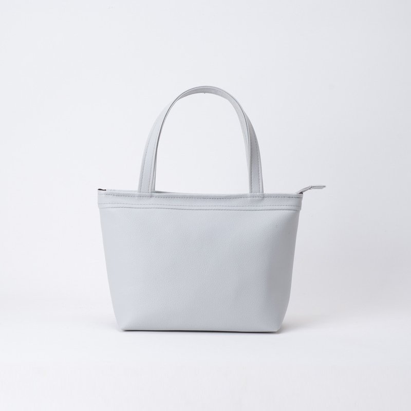 Casual handheld tote bag-light gray - กระเป๋าถือ - หนังเทียม สีเทา