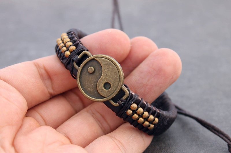 Leather Beaded Bracelets Men Unisex Charm Brass Yin Yang Symbol Adjsutable - สร้อยข้อมือ - หนังแท้ สีนำ้ตาล