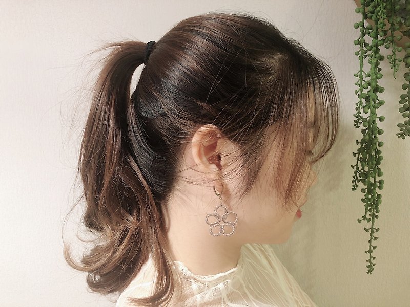 Handmade earrings / designer style / French hook flower / woven asymmetric earrings - Earrings & Clip-ons - Cotton & Hemp 