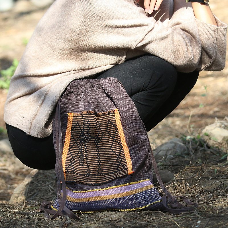 Brown tie back backpack - กระเป๋าหูรูด - ผ้าฝ้าย/ผ้าลินิน สีนำ้ตาล