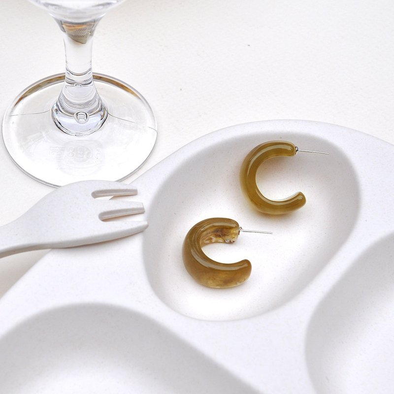 Small C Hoop Earrings/ Acrylic Earrings/Early Autumn Olive - ต่างหู - อะคริลิค 