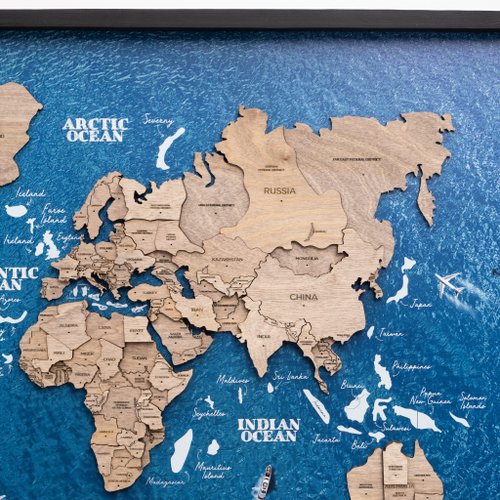 世界地図 木製 額 スペイン　壁掛け　アンティーク 壁掛け木製世界地図 | 68travel