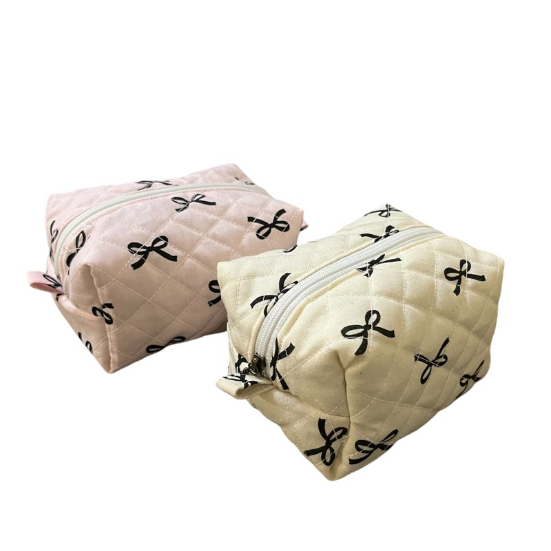 日本布料蝴蝶結圖案衍縫化妝品收納包 - 化妝包/收納袋 - 棉．麻 粉紅色