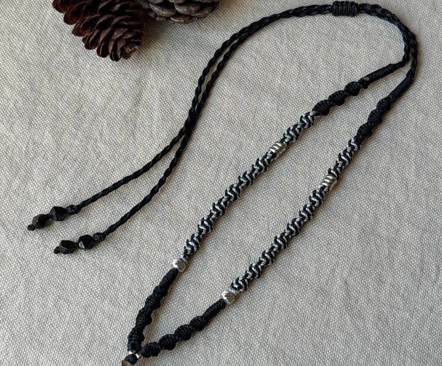 シルバーディープチャーム/シルバー石ブラックオブシディアン組紐