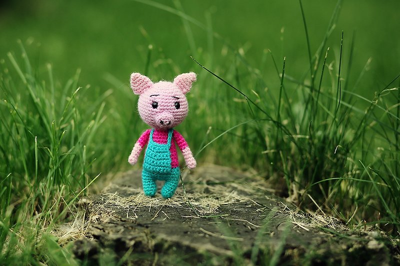 Crochet pig, Crochet pig Stuffed toy, pigy toy,  knitted pig, Cute plush pig