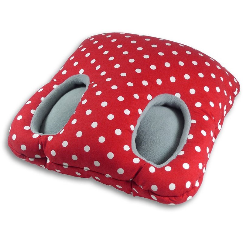 [Germany Leschi] Warm foot mat (red and white dots) - Other - Cotton & Hemp Red
