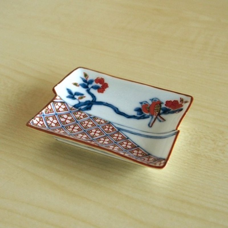 Dyed nishikiji crested bird pattern square hand salt plate - Small Plates & Saucers - Pottery 