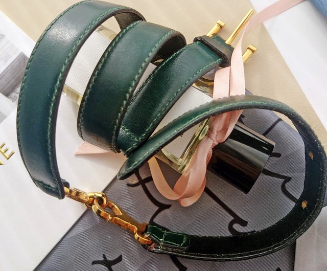 レア品✨美品✨ CELINE ベルト サークルロゴ ゴールド金具 茶 箱付き Second-hand unique CELINE gold buckle chain green gold